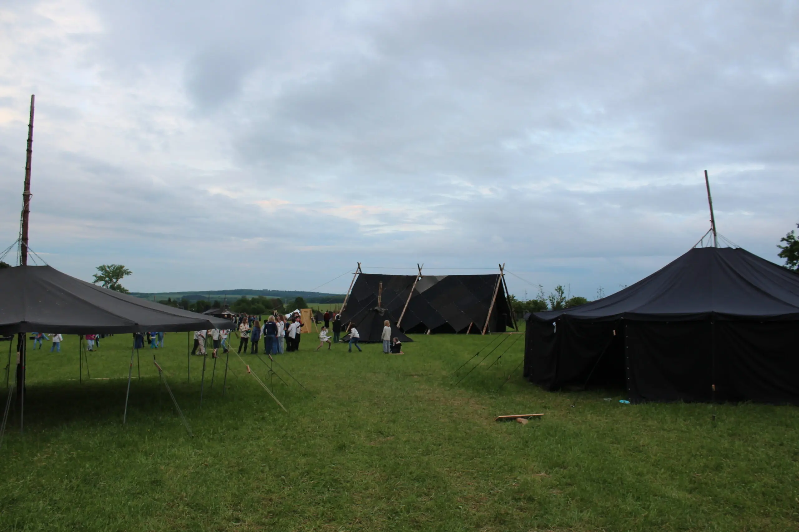 Ein Foto aus dem Unterlager "Moor" vom deutschlandweiten Bundeslager "Via24"